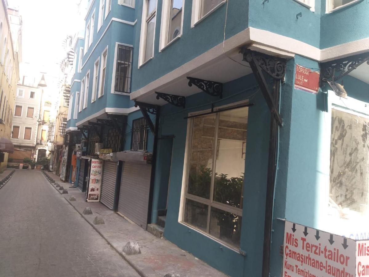 Taxim Hostel (Adults Only) Istanbul Exterior photo